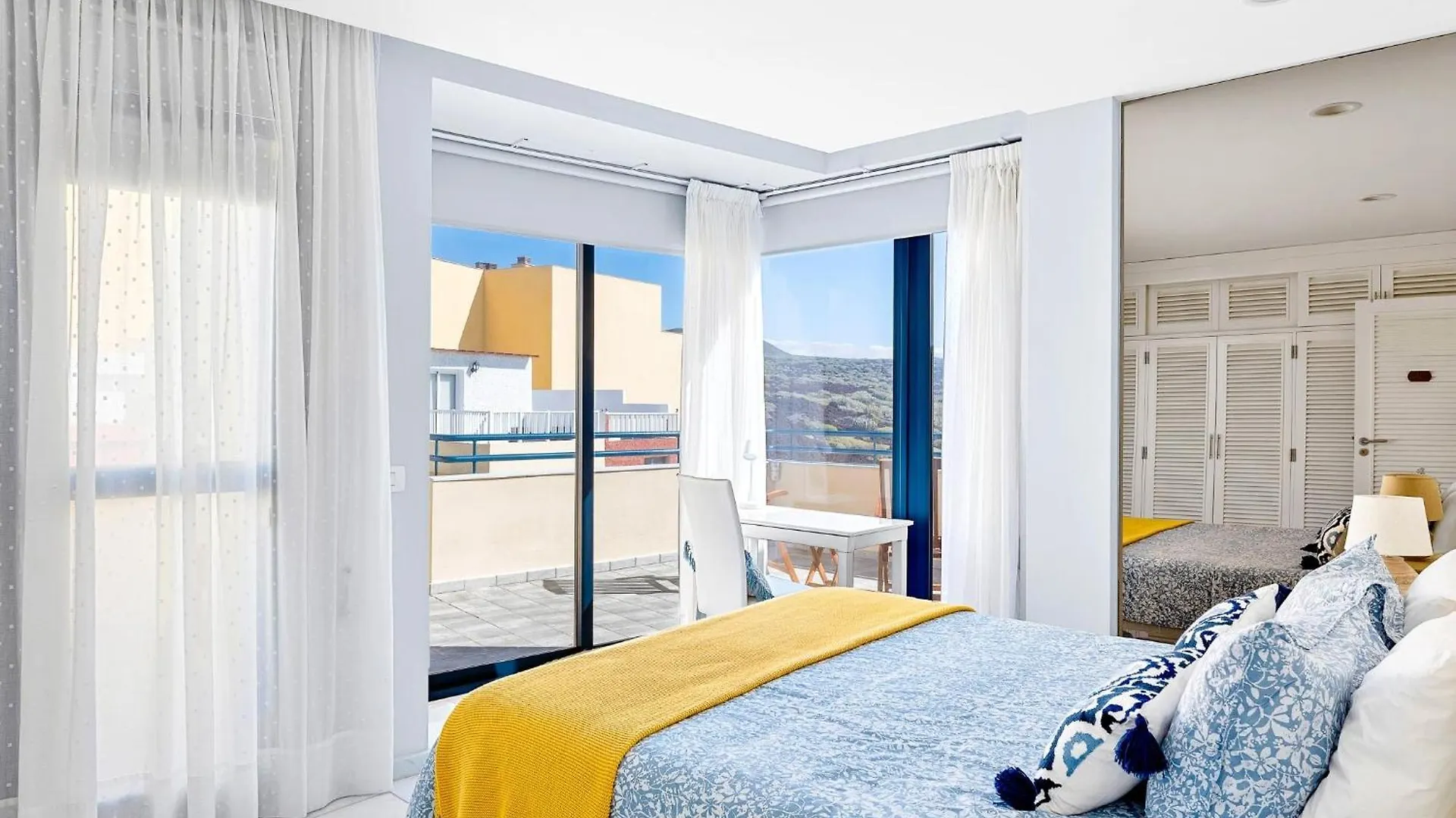 Holiday home La Mar Loft Apartment With Hot Tub Puertito de Guimar
