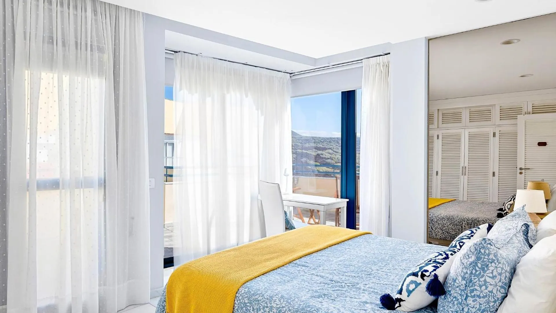La Mar Loft Apartment With Hot Tub Puertito de Guimar 0*,  Spain
